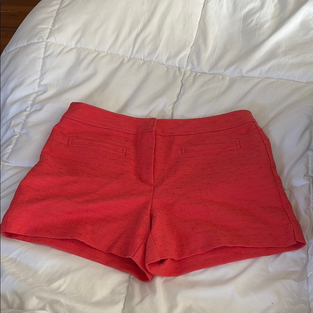 NWT Trina Turk Coral Textured Shorts
